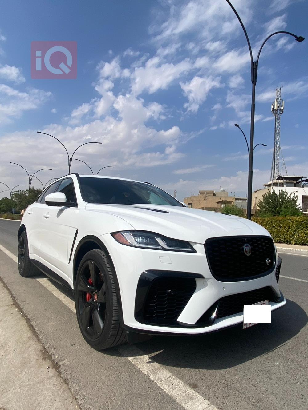 جاكوار إف-بيس